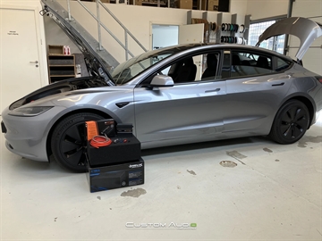 Tesla 3